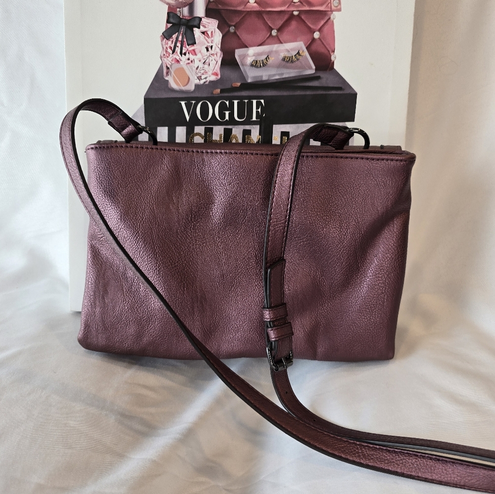 Vera Wang Puprle Purse Nwot - Picture 3 of 6